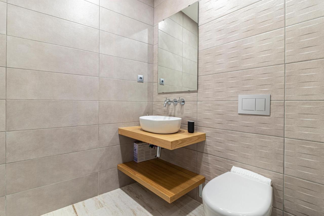 Allo Apartments San Roque 2ºc Кадис Екстериор снимка